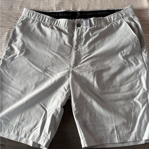 Pebble Beach Men's Light Gray Flat Front Shorts